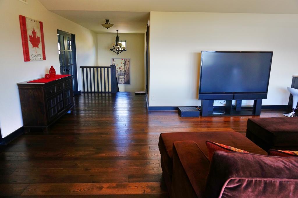 Mission Hill Lake View Villa 웨스트 켈로나 외부 사진