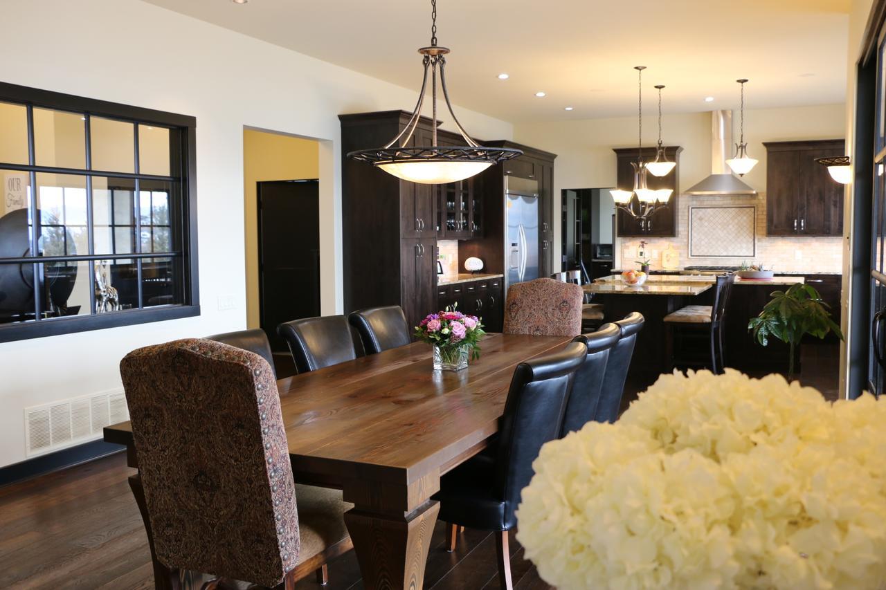 Mission Hill Lake View Villa 웨스트 켈로나 외부 사진